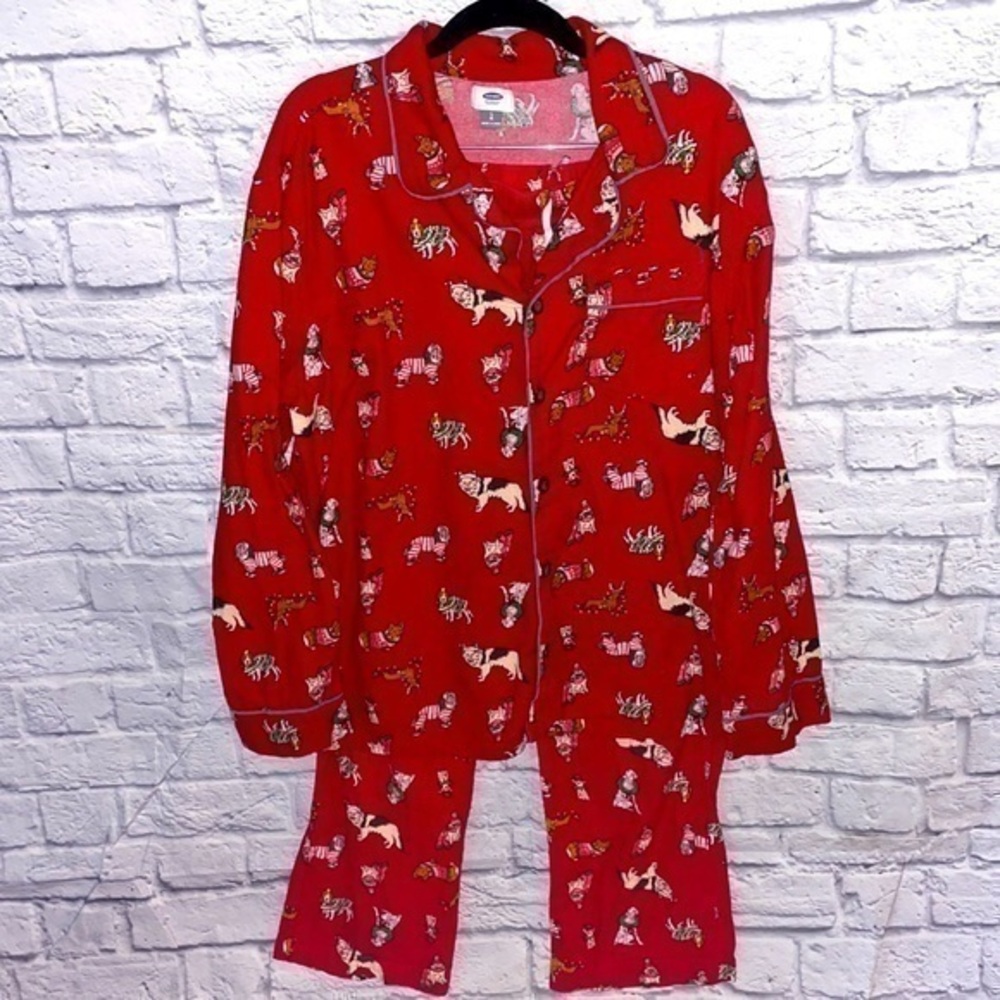 Unisex Old Navy Christmas Dog Button Down Pajama Set - Large Top, Medium Bottom